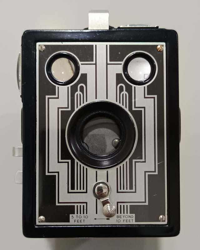 Kodak Six-20 Brownie US Model Front Face